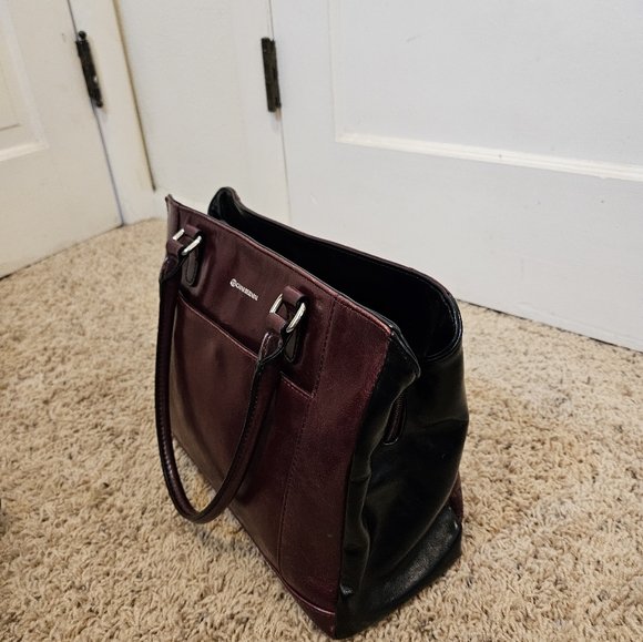 Vintage Giani Bernini red and black leather purse - Picture 3 of 11